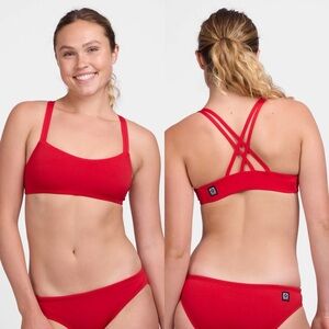 Jolyn The Fendrick Bikini Top in Red Sz M